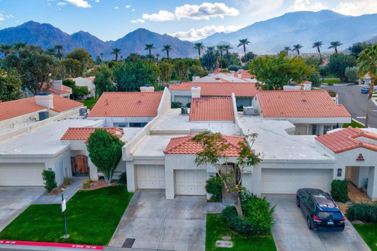 Family Casa Terra Pool And Gated Home La Quinta Exterior photo