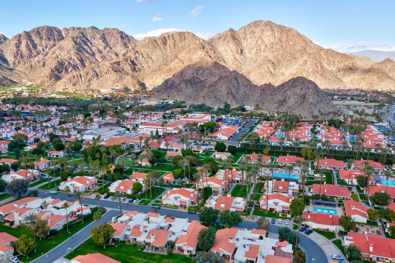 Family Casa Terra Pool And Gated Home La Quinta Exterior photo