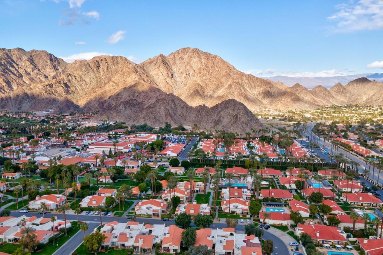 Family Casa Terra Pool And Gated Home La Quinta Exterior photo
